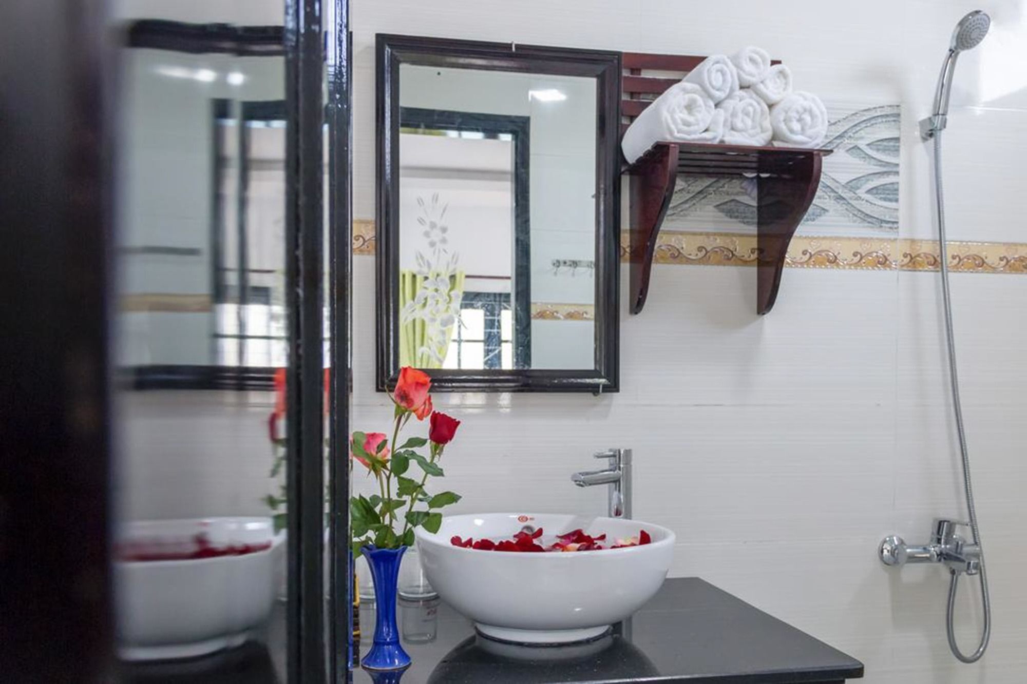 Sunshine Homestay Хойан Экстерьер фото